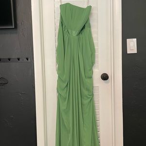 David’s Bridal Kelly green chiffon strapless evening dress